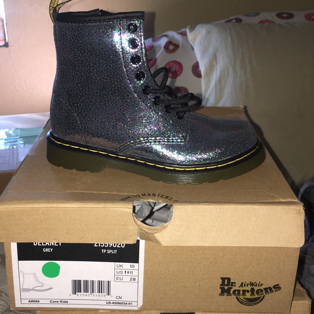 Kids Dr marten